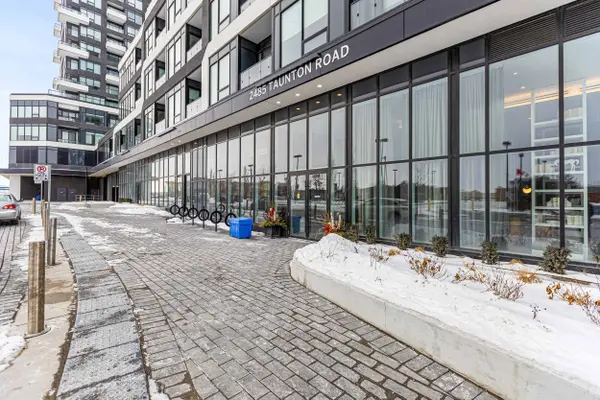 2485 Taunton RD #326, Oakville, ON L6H 3R8