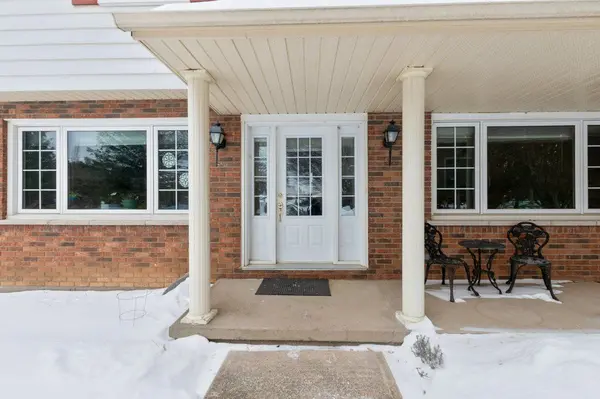 6579 Bostwick RD, Central Elgin, ON N0L 2L0