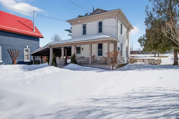 19 WHELAN ST, Westport, ON K0G 1X0