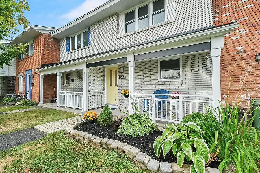 2654 Draper AVE, Parkway Park - Queensway Terrace S And Area, ON K2H 6Z9