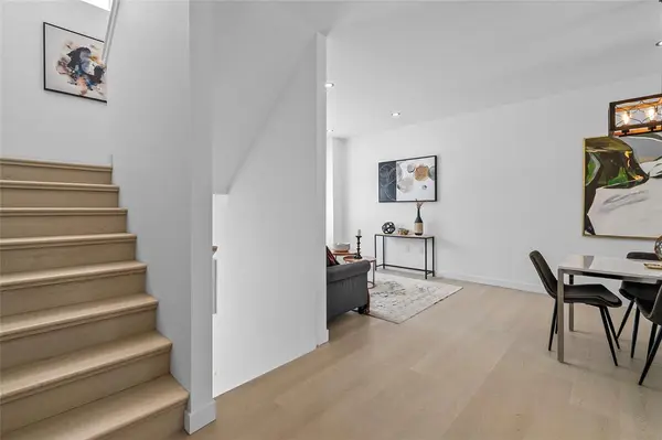 133 Indra CRES, Winnipeg, MB R2R 3B3