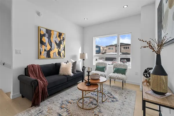 133 Indra CRES, Winnipeg, MB R2R 3B3