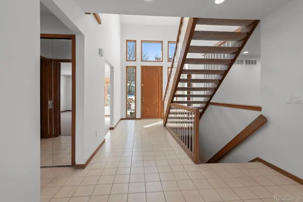 29709 Deer RUN, Farmington Hills, MI 48331