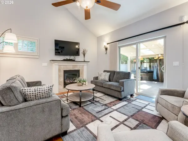 8015 NE 61ST ST, Vancouver, WA 98662