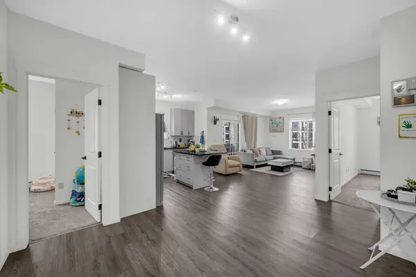 151 Legacy Main ST SE #8218, Calgary, AB T2X 5C7