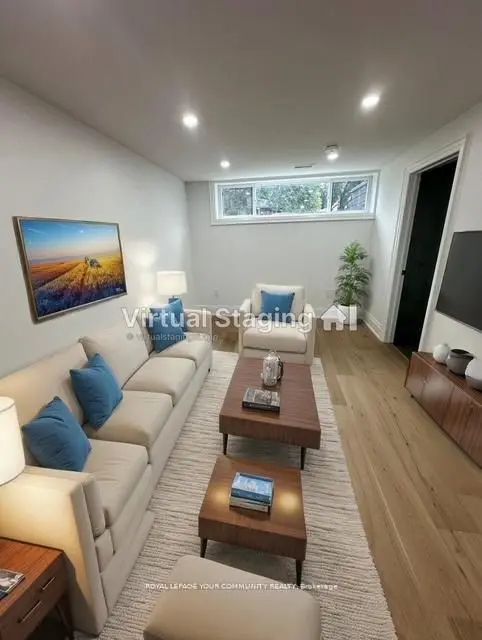 12 Kemano RD #BASEMENT, Aurora, ON L4G 2Y1