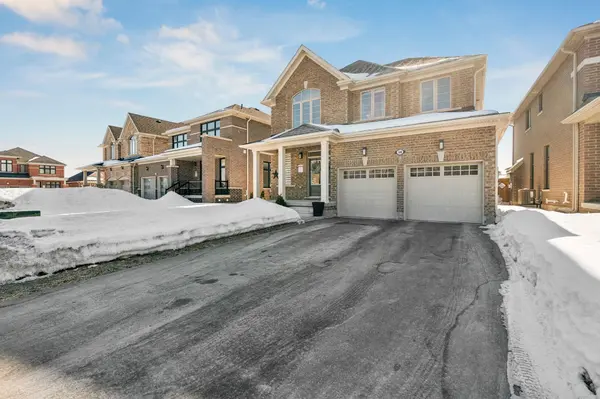 50 Dorothy Caine CRES, Georgina, ON L4P 3E9