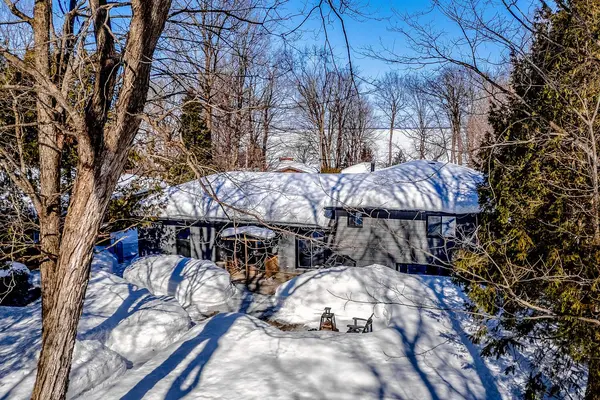 169 Bayview AVE E, Tay, ON L0K 1R0