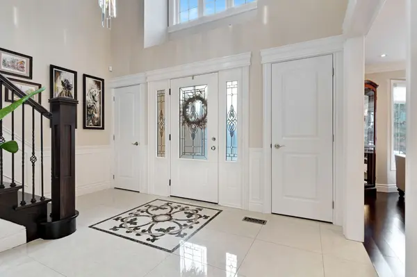 585 Wingrove CT, Waterloo, ON N2T 2C1