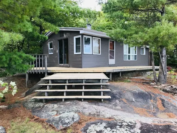 1916 Six Mile lake Shore IS, Georgian Bay, ON L0K 1S0