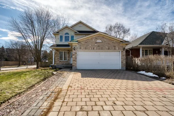 89 Mctaggart CT, London North, ON N5X 3L9