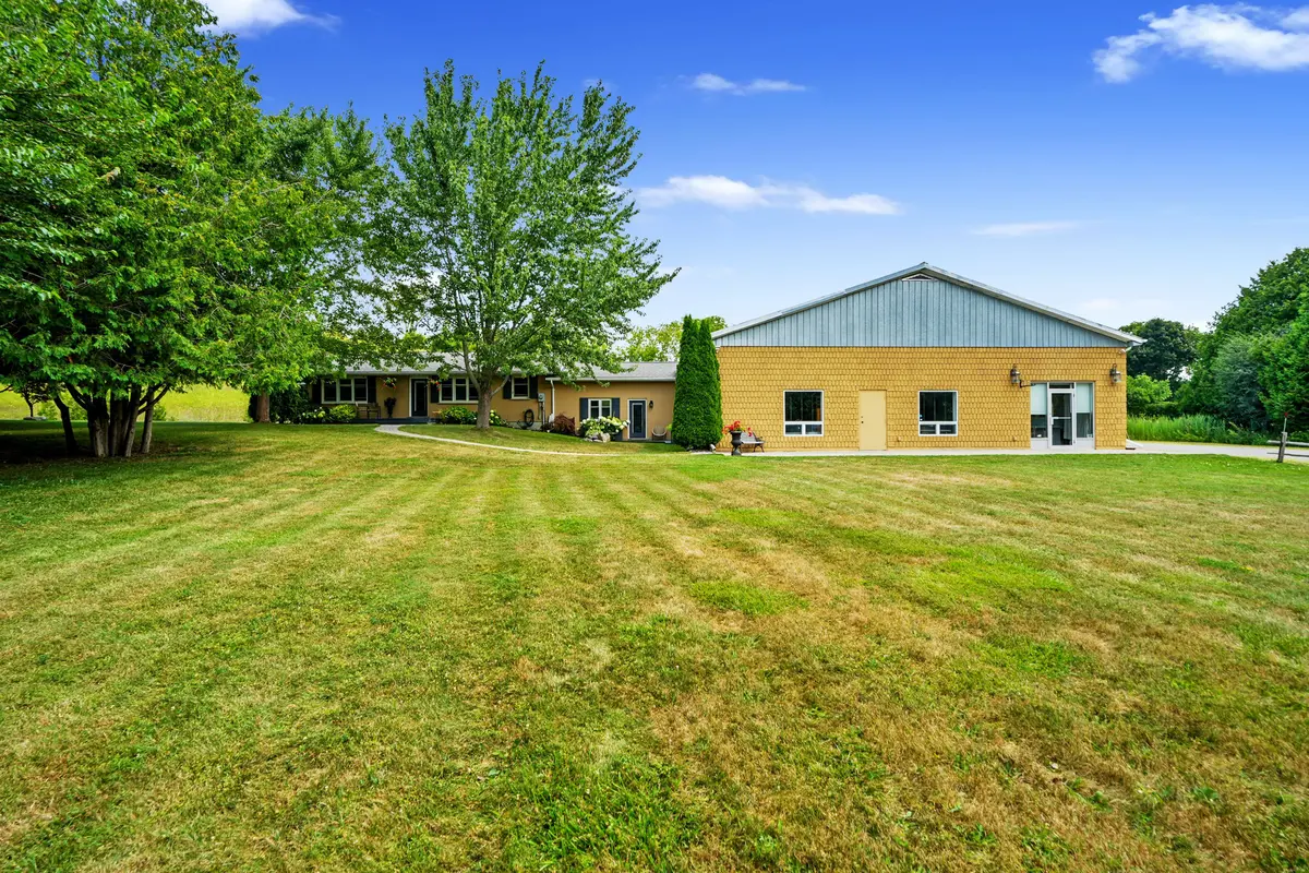 3311 Burnham ST N, Hamilton Township, ON K9A 4J7