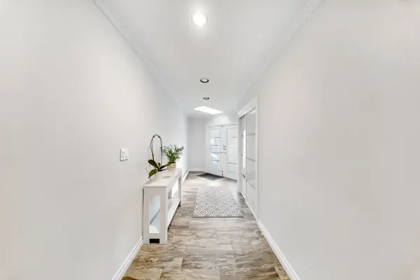 8 Spinning Wheel CT, Markham, ON L3T 1G7