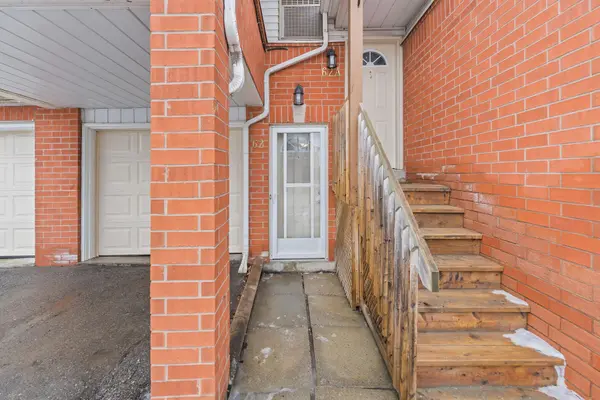 62 Stewart Maclaren RD #60, Halton Hills, ON L7G 5L9