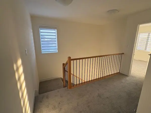 77 Dusenbury DR, Loyalist, ON K0H 2H0