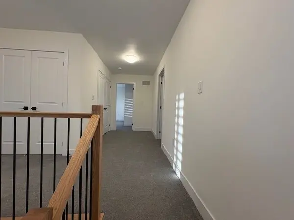 77 Dusenbury DR, Loyalist, ON K0H 2H0