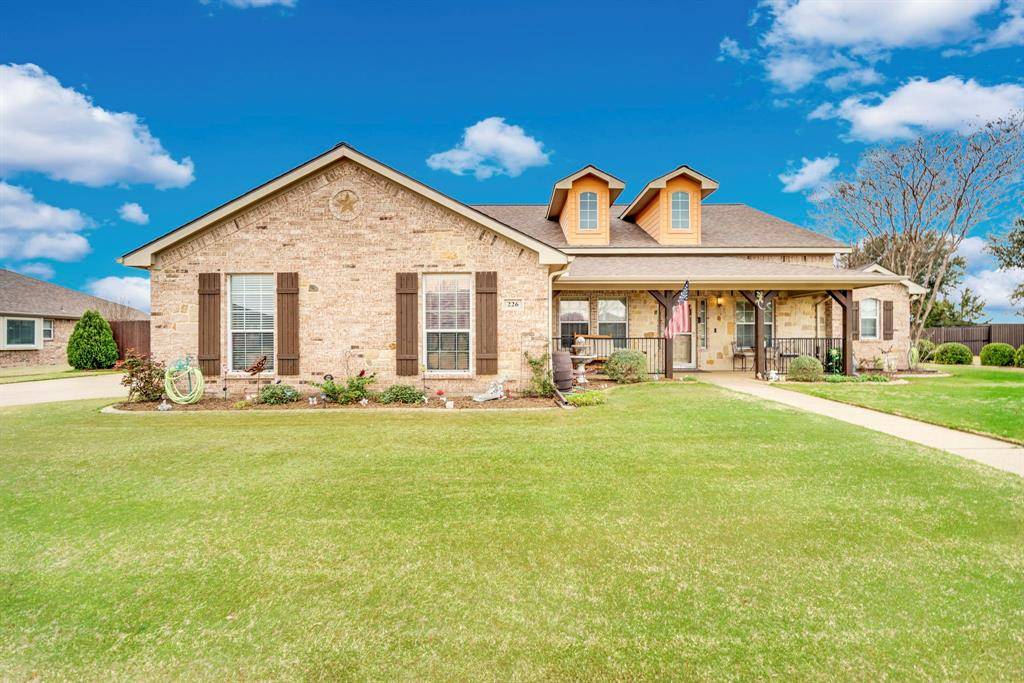 226 Brandi Ridge Drive, Midlothian, TX 76065