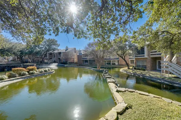 3550 Country Square Drive #411, Carrollton, TX 75006