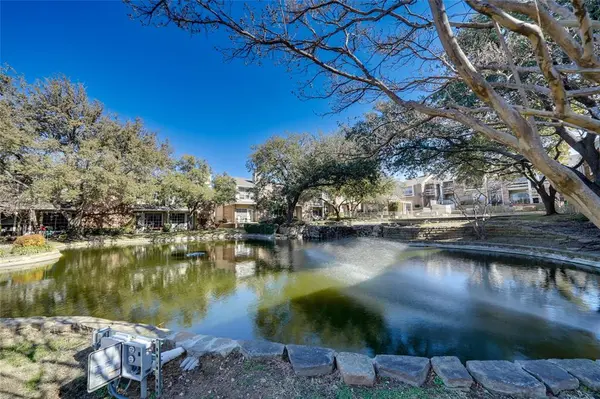 3550 Country Square Drive #411, Carrollton, TX 75006