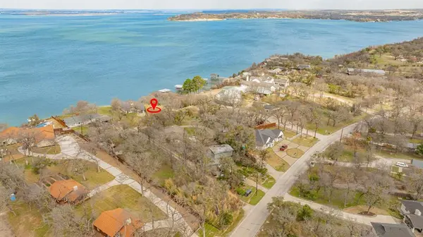 8255 Eagle Mountain Circle, Fort Worth, TX 76135