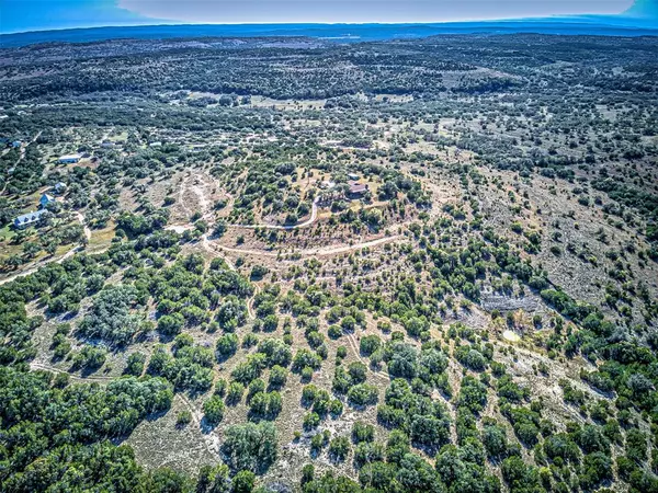 Spicewood, TX 78669,414 Hall Lane