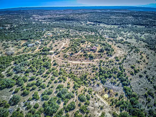 Spicewood, TX 78669,414 Hall Lane