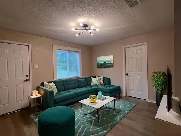 2026 Murray Street, Shreveport, LA 71108