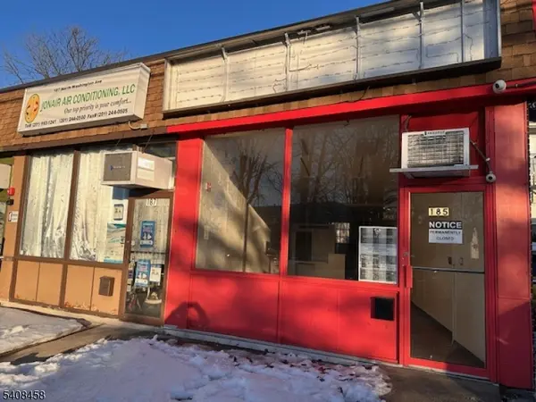 185 N Washington Ave, Bergenfield Boro, NJ 07621