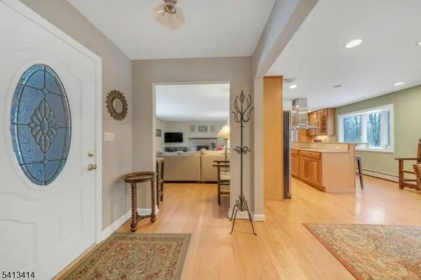 299 Stonetown Rd, Ringwood Boro, NJ 07456