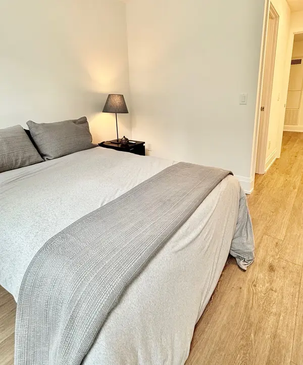 89 Church ST #305, Toronto C08, ON M5C 0B7