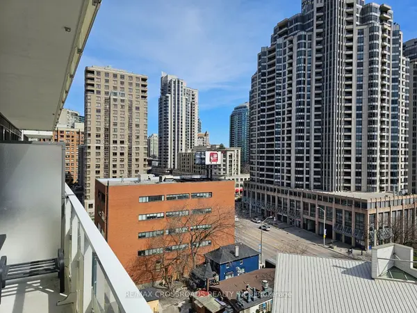 75 canterbury PL #1102, Toronto C07, ON M2N 0L2