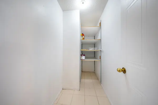 1470 MIDLAND AVE #2310, Toronto E04, ON M1P 4Z4