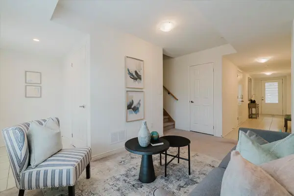 1410 Coral Springs PATH, Oshawa, ON L1K 3G1