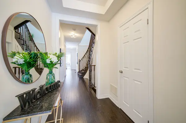 71 Titan TRL, Markham, ON L3S 0E2