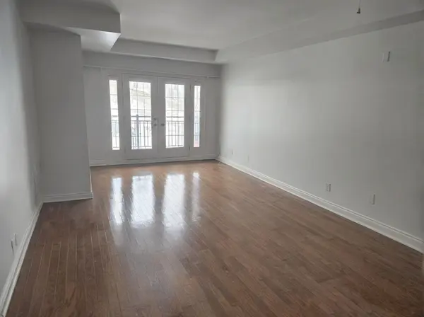 200 Collier ST #306, Barrie, ON L4M 1H7