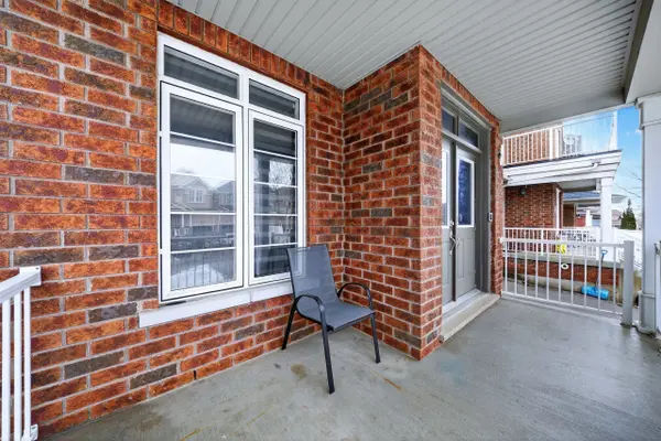 24 Overture LN, Brampton, ON L6S 6H9