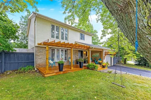 165 Tyler AVE, Halton Hills, ON L7J 1V4