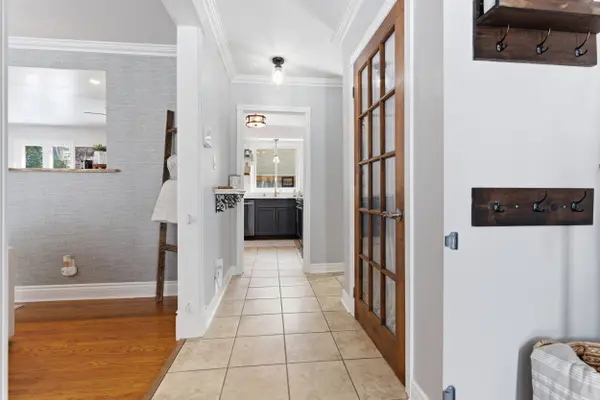 165 Tyler AVE, Halton Hills, ON L7J 1V4