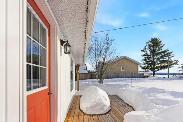 114 Paudash Lake RD, Faraday, ON K0L 1C0