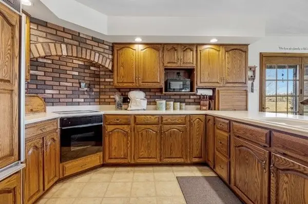 2315 Styles Side RD, Carp - Dunrobin - Huntley - Fitzroy And Area, ON K0A 2H0