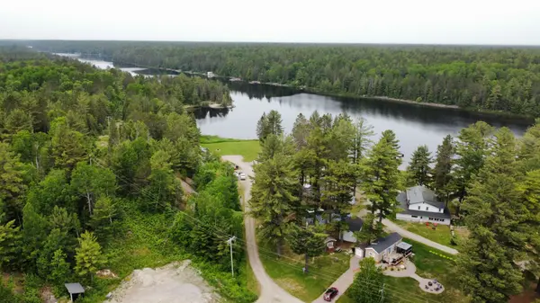 120 Happy Landing RD, French River, ON P0M 2N0