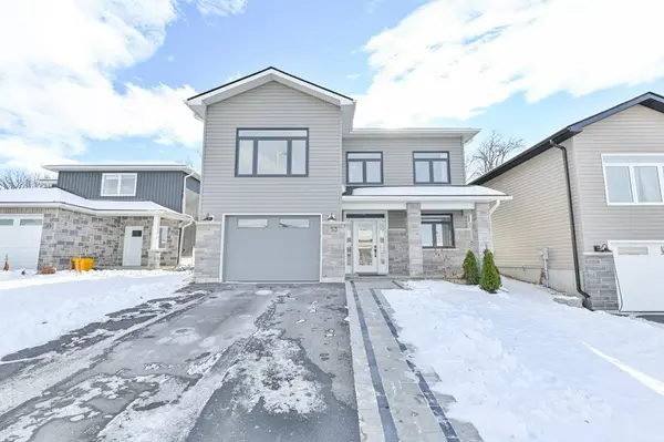 53 Meagan LN, Quinte West, ON K0K 2C0