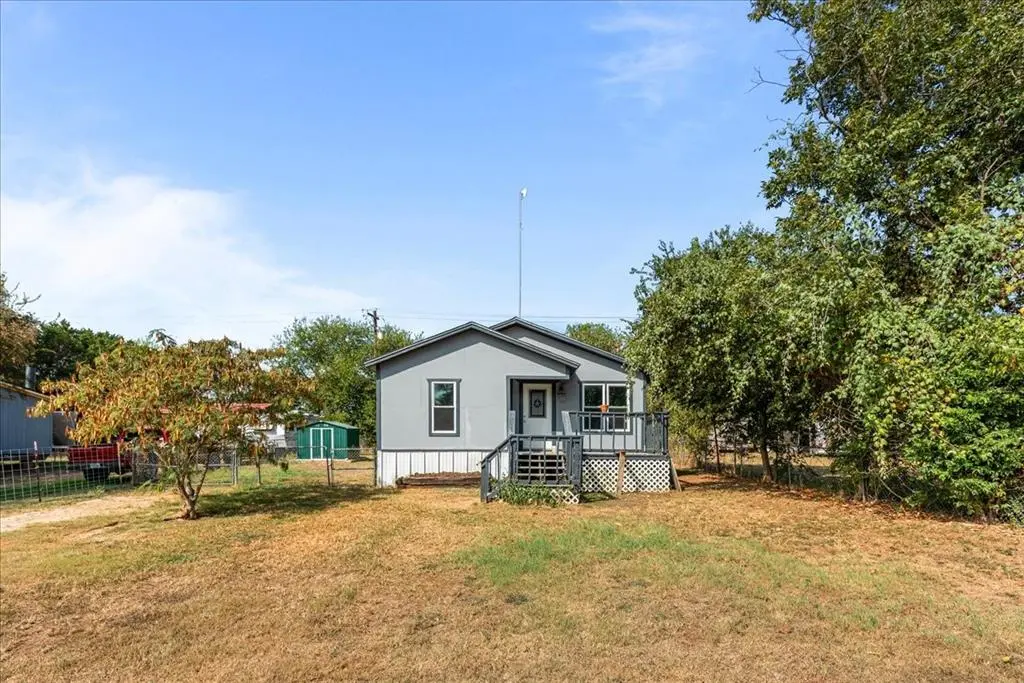 239 County Road 1743, Clifton, TX 76634