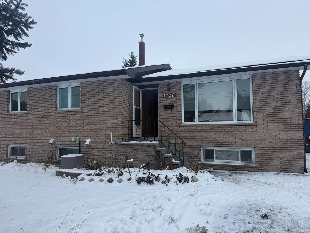 1729 Charles CT, Greater Sudbury, ON P3N 1H3