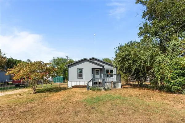 239 County Road 1743,  Clifton,  TX 76634