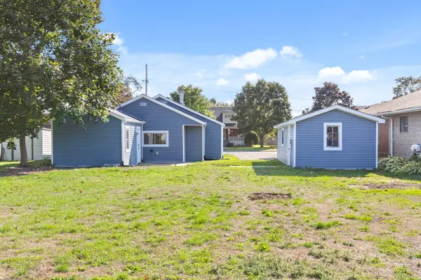 76 Bond ST W, Kawartha Lakes, ON K0M 1N0