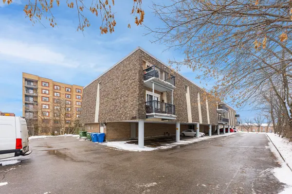 234 Willow RD #102, Guelph, ON N1H 7C6