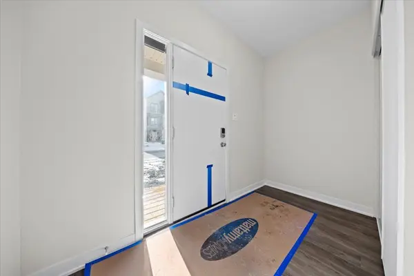 623 Bee Pollen WAY, Kanata, ON K2W 0N9