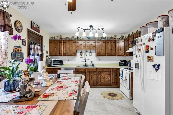 2119 Morningside DR, Canon City, CO 81212