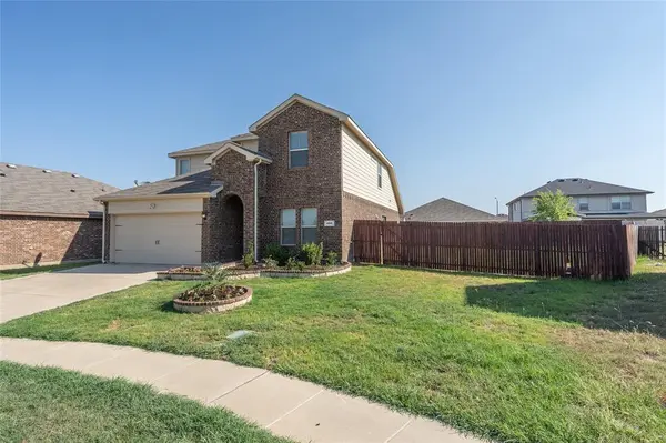 400 Cameron Hill Point, Fort Worth, TX 76134